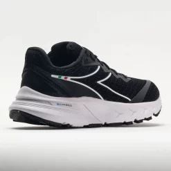 Diadora Mythos Blushield Volo 2 Women's Black/White -On Running Store 048588 6