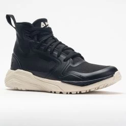 APL TechLoom Defender Women's Black/Pristine 10 APL TechLoom Defender Women's Black/Pristine -On Running Store 631294 5